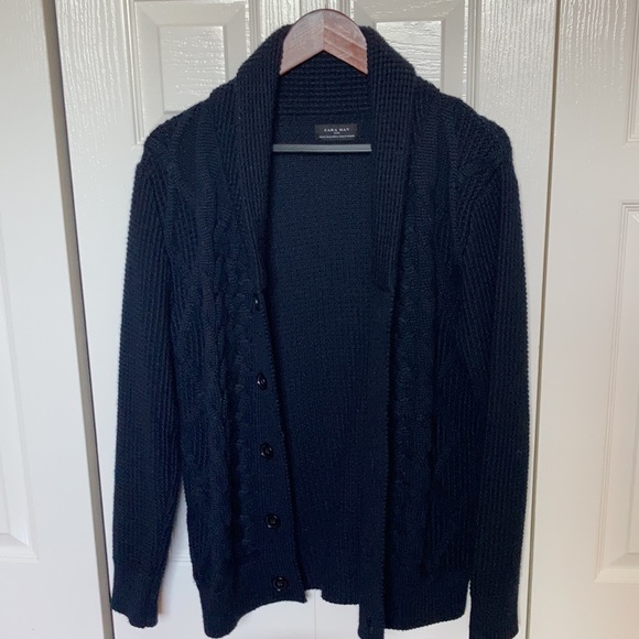 Zara Man Basic Cardigan - Picture 2 of 2